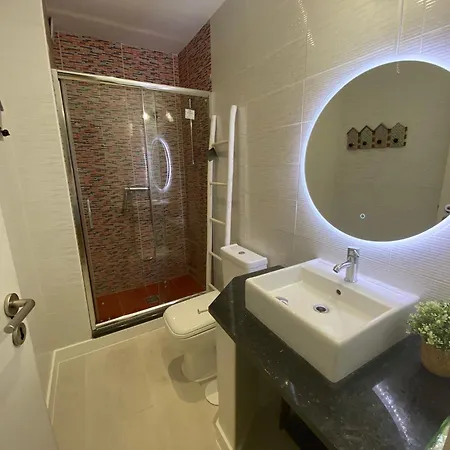 Blue With Terrace Apartman *