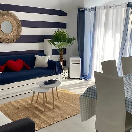 Apartment Blue With Terrace